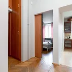 Appartamento Saska Kepa Modern By Bookinghost Varsavia