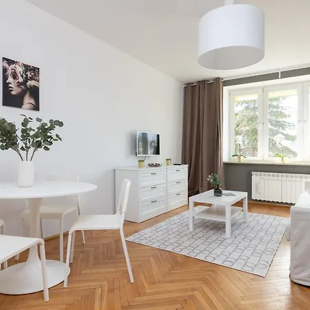Saska Kepa Modern Warsaw