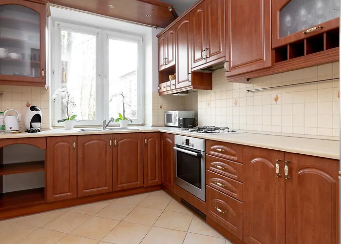 Apartment Saska Kepa Modern By Bookinghost *